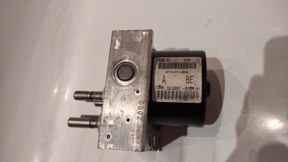 Фото 163 — Замена тормозной жидкости Ford Ranger