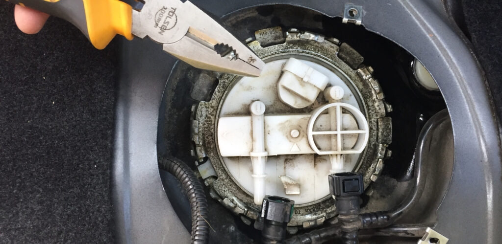 Фото 123 — Замена топливного насоса Kia Sportage